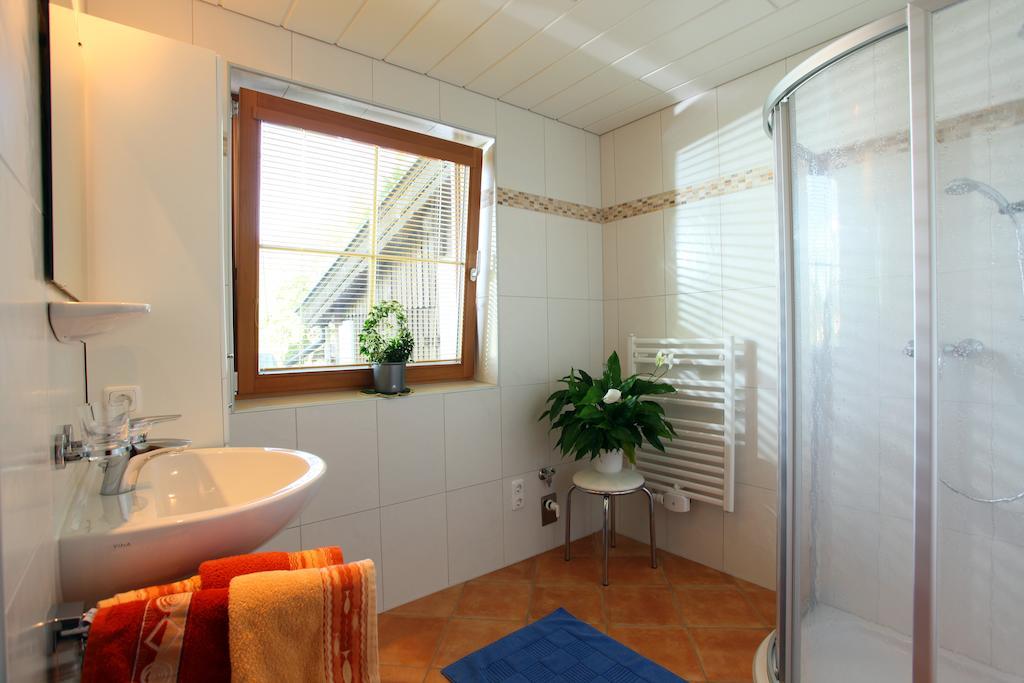 Haus Hirzinger Apartman Brixen im Thale Szoba fotó