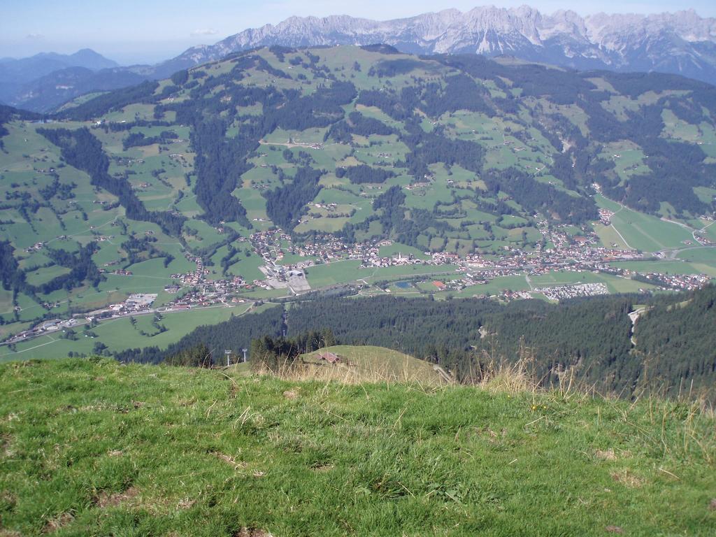 Haus Hirzinger Apartman Brixen im Thale Kültér fotó